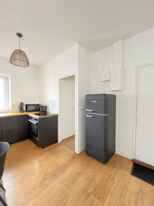 Banjul - Bel Appartement A Reims Luaran gambar