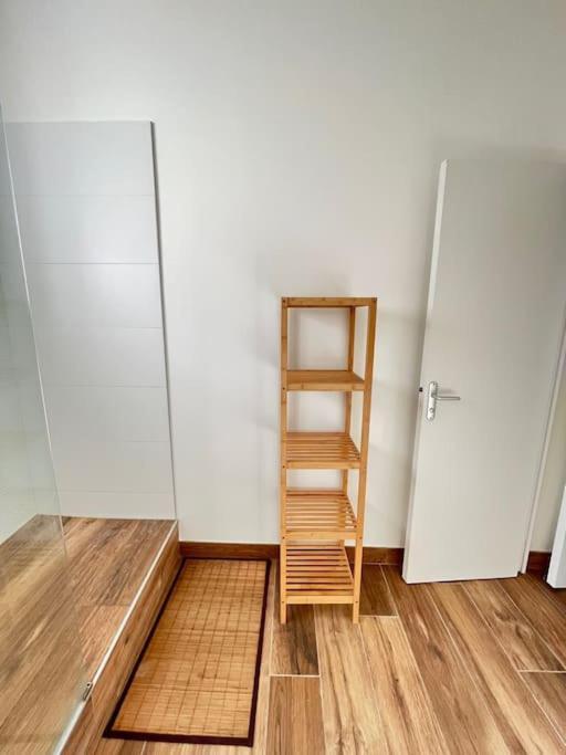 Banjul - Bel Appartement A Reims Luaran gambar